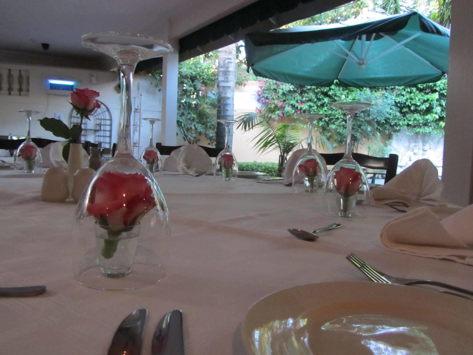 Little Tuscany Boutique Hotel Johannesburg Exterior foto